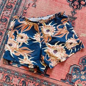 Women’s Patagonia Baggies Shorts - Size Large